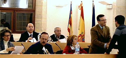 Pleno del Ayuntamiento de LLiria del 17 de febrero de 2005